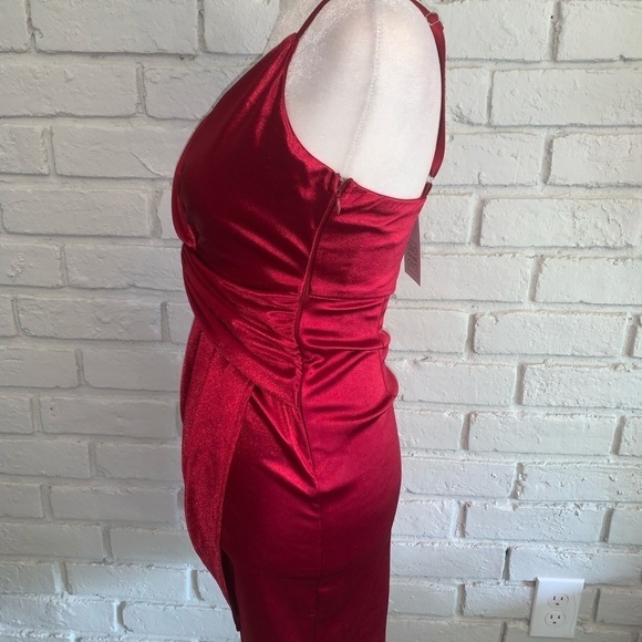 NWT Chloe Dao Red Satin Gathered Bodycon Mini Dress Size Small - Picture 2 of 6